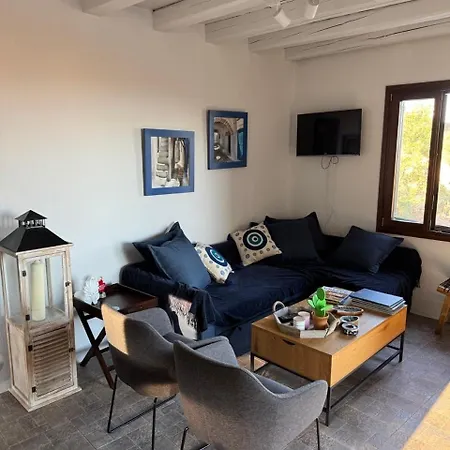 Вилла Cycladic Serenity Sunset View Otzias